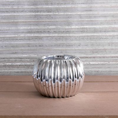 Silver Electroplated Ribbed Orchid Pot 14.6cm
