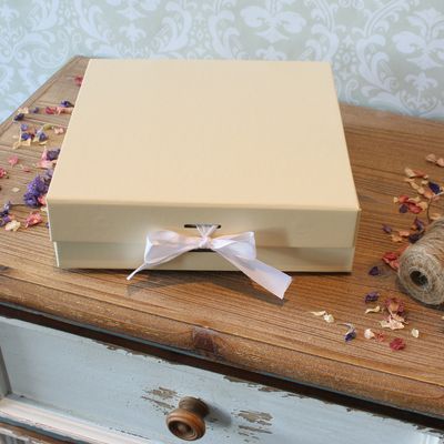 Cream Keepsake Box with Ribbon (22x22x6.5cm)