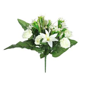 Pembroke Rose Starflower Mixed Posy - Cream