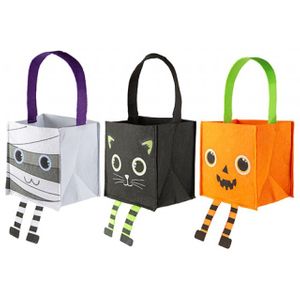 Halloween felt bags.png