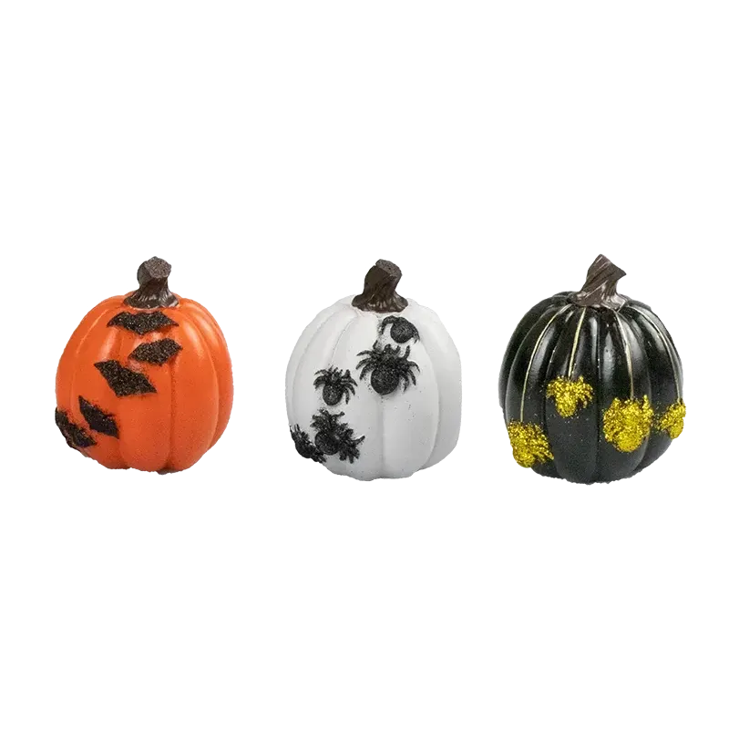 Pumpkin ornament.png