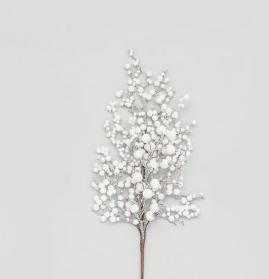 66cm Flocked Berry Spray White