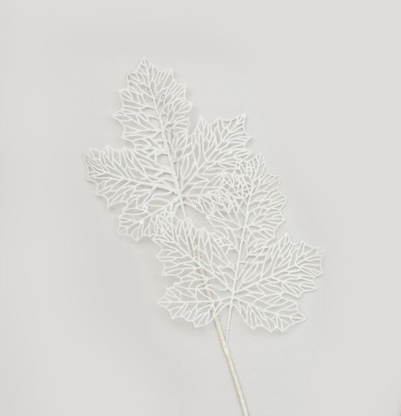 66cm Glitter Maple Leaf White