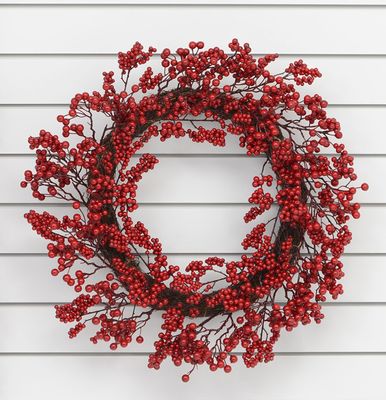 28" Berry Cluster Wreath