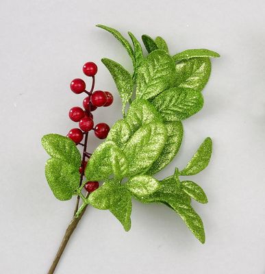 34cm Glitter Leaf/Berry Spray Gree