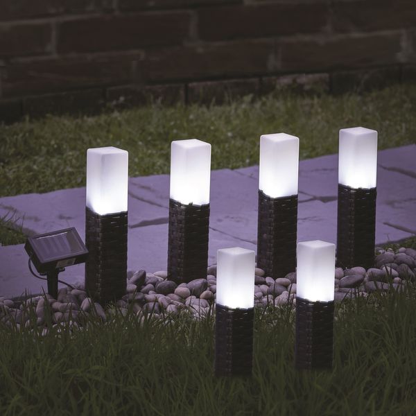 6 Piece Ratten Pathway lights 3m Battery powered with 2 functions