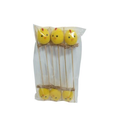 Pack of 6 chicks on a stick