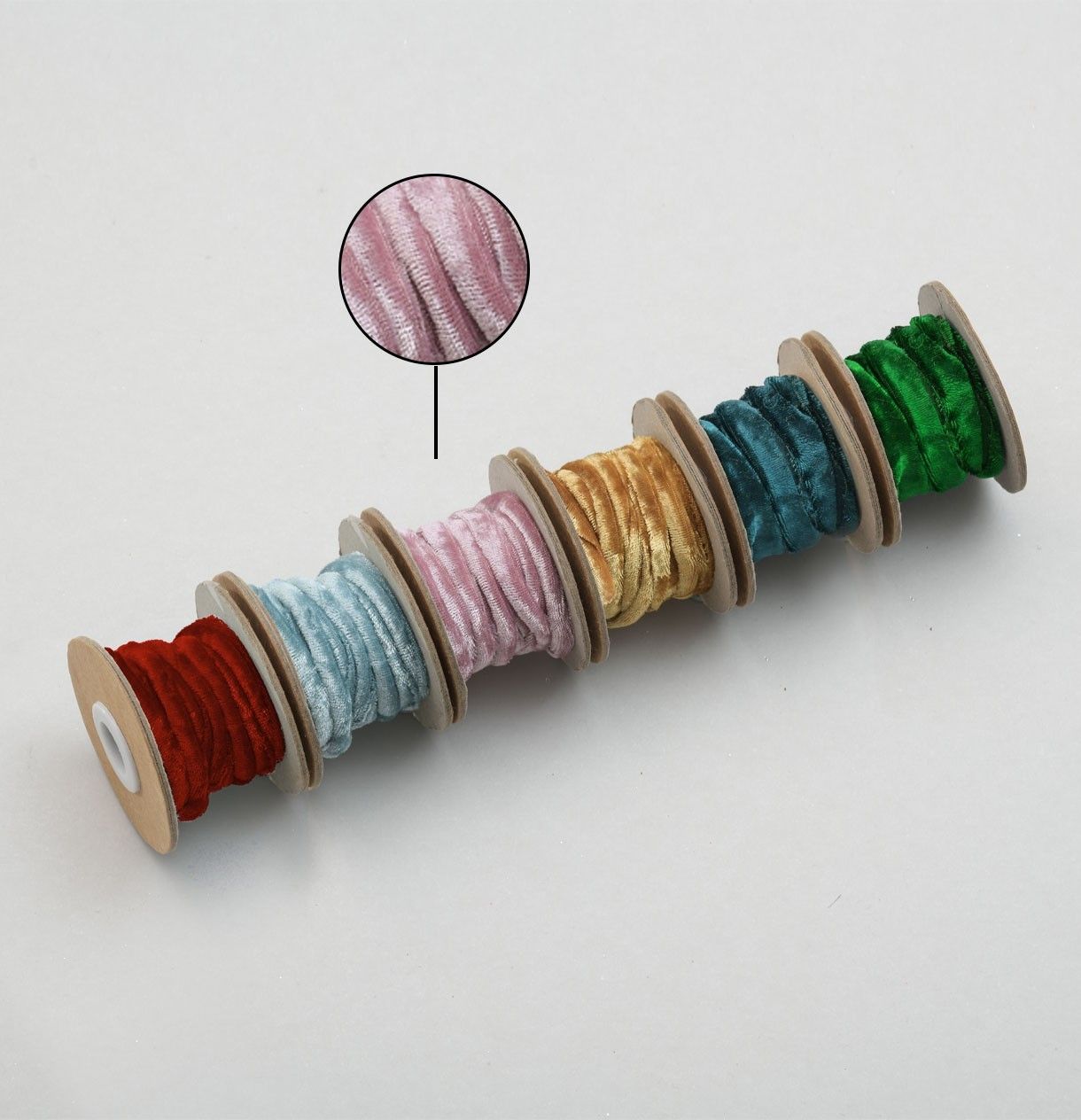 300cm Velvet Ribbon Reel Pink