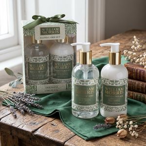 Acorn Hand Care Set 