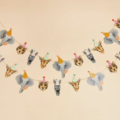 Party Animals Garland With Pom-Poms