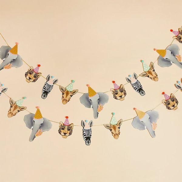 Party Animals Garland With Pom-Poms