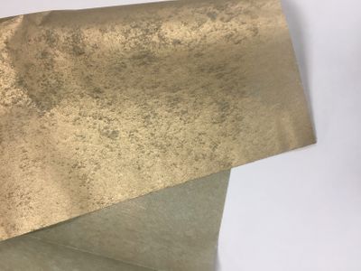 80x80cm 30g Plain Non Woven Sheet Glossy Gold