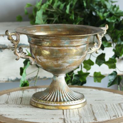 Brocante Fluted Scroll Bowl Gold (33cm)
