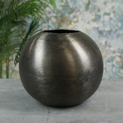 Hyde Park Brush Metal Globe Medium Brushed Smoke Black