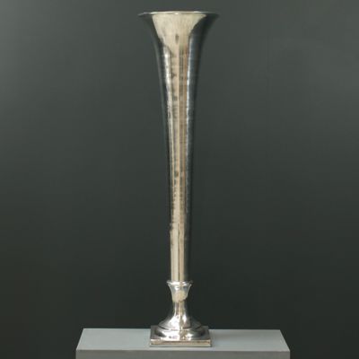 Aluminium tall vase