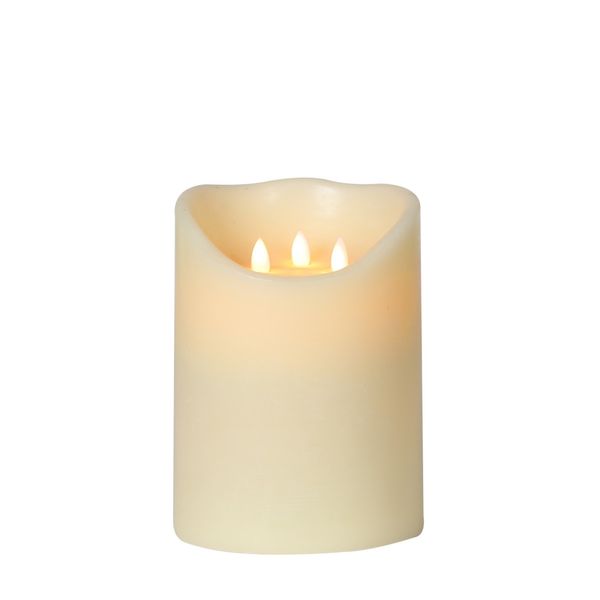 Moving Flame LED Candle 15x20cm 
