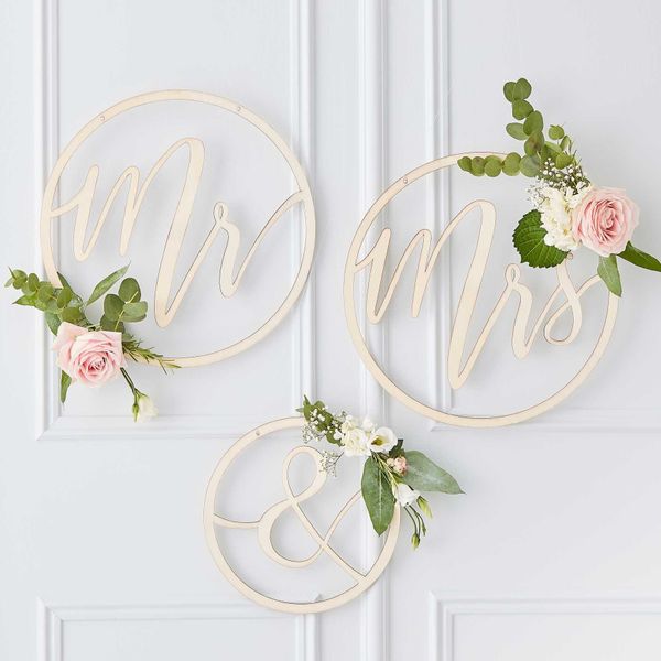 Mr and Mrs Wooden Hoops Decoration