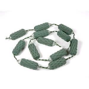 OASIS Foam Netted Garland