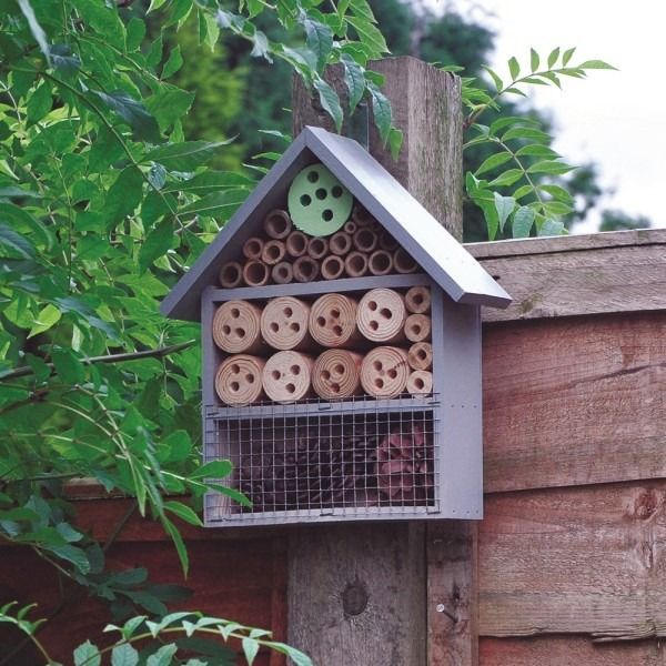 Kingfisher Insect Hotel