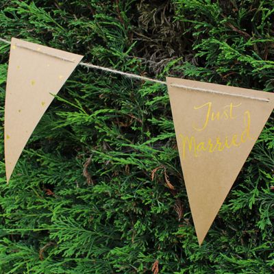 Just Married Bunting Detail