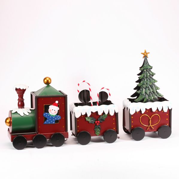 Xmas Train W 2 Carriages (1 2) 