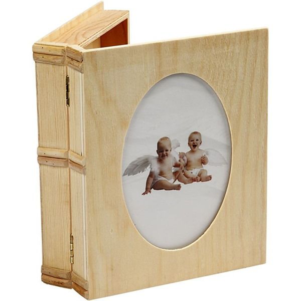 Keepsake wooden box Perfect for a Christmas Eve Box 22x18cm