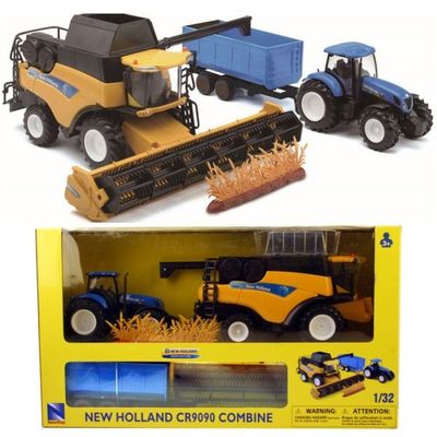 1:32 New Holland Tractor And Harvester